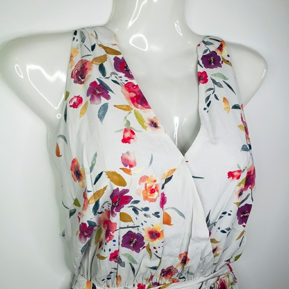 AQUA Floral Sleeveless Belted Rayon Midi Dress - Picture 3 of 9